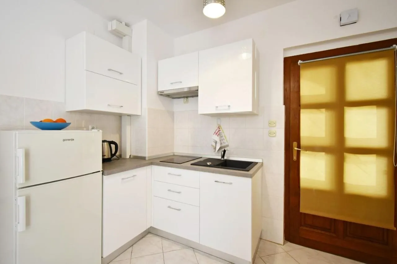 Apartments With Wifi Rabac, Labin - 17739